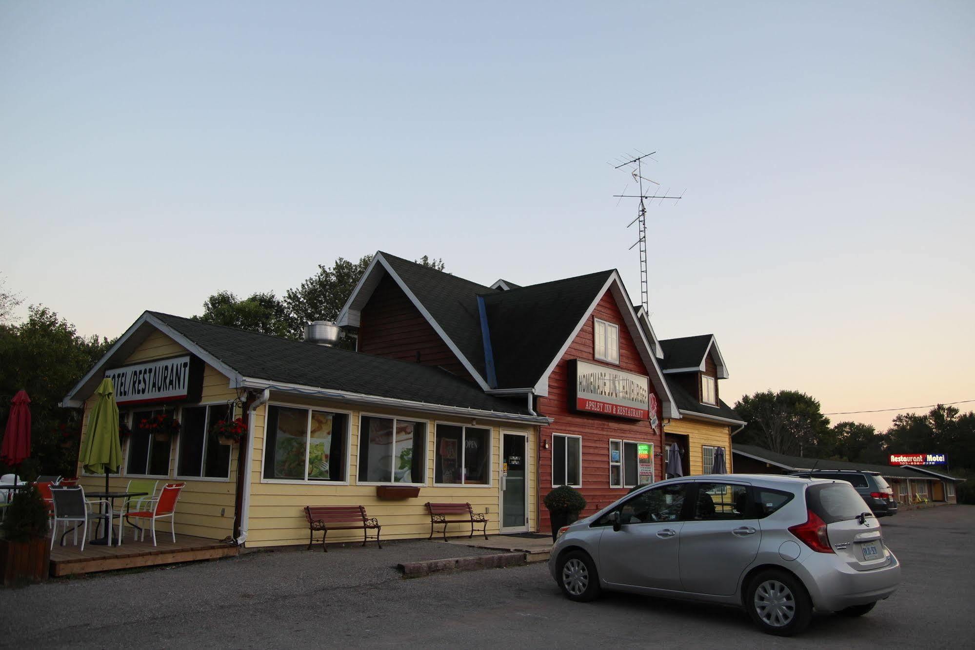 Apsley Inn And Restaurnt Екстериор снимка